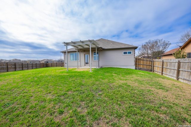 2185 Keystone Dr, New Braunfels, TX 78130