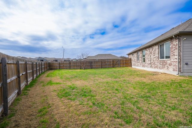 2185 Keystone Dr, New Braunfels, TX 78130