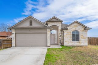 2185 Keystone Dr, New Braunfels, TX 78130