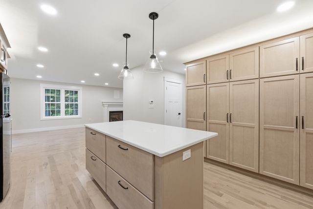 Lot A Sampson Rd, Charlton, MA 01507