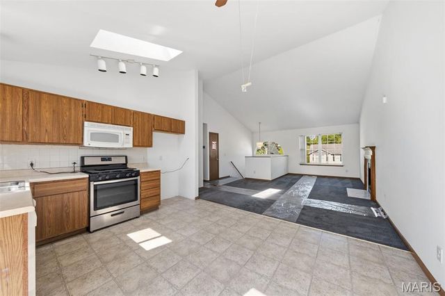 12550 Evening Shade Drive, Black Jack, MO 63033
