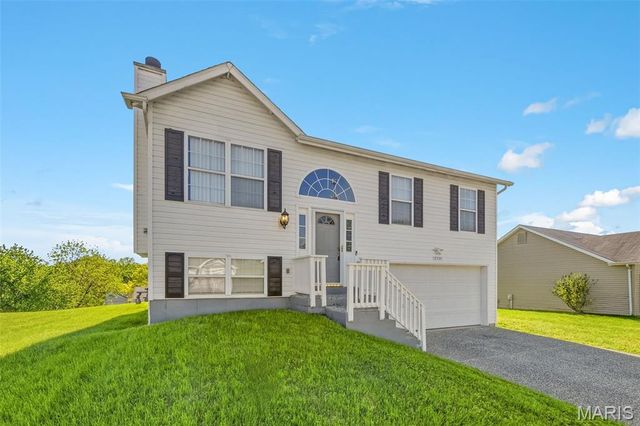12550 Evening Shade Drive, Black Jack, MO 63033