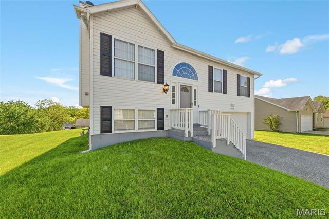 12550 Evening Shade Drive, Black Jack, MO 63033