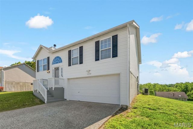 12550 Evening Shade Drive, Black Jack, MO 63033