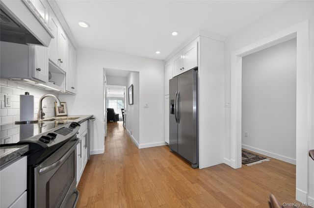 1 Mechanic Court, Huntington, NY 11743