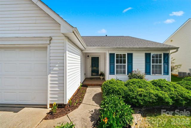 2155 Edenderry Drive, Statesville, NC 28625