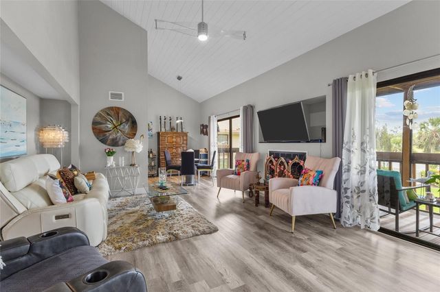 3037 WILLOW GREEN DRIVE 12, Sarasota, FL 34235