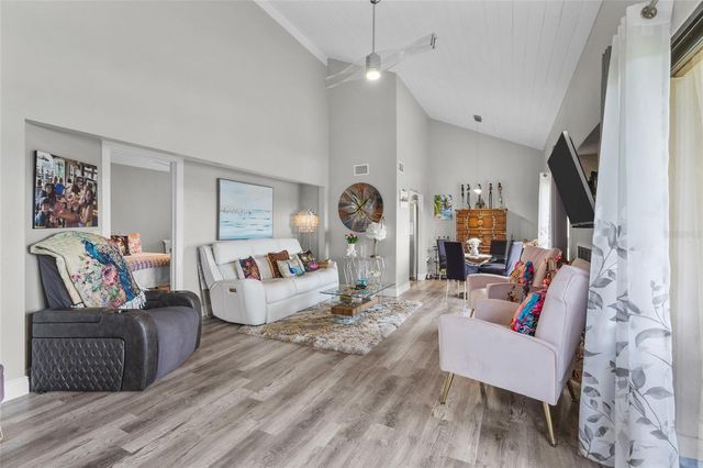 3037 WILLOW GREEN DRIVE 12, Sarasota, FL 34235