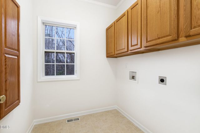 1005 Scotsburg Trail, Hillsborough, NC 27278