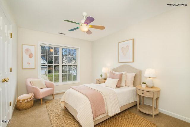 1005 Scotsburg Trail, Hillsborough, NC 27278