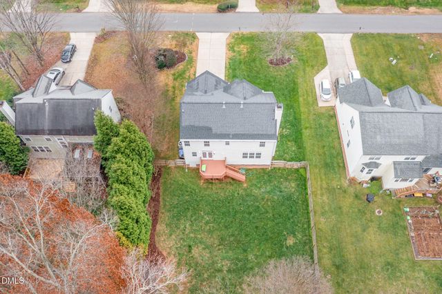 1005 Scotsburg Trail, Hillsborough, NC 27278