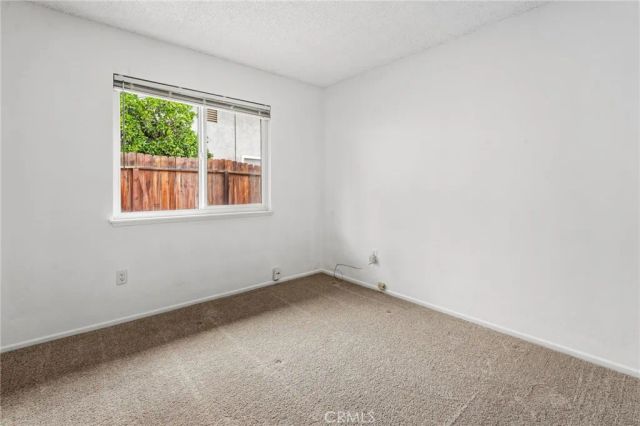5925 Grinnell Drive, Jurupa Valley, CA 92509