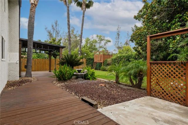 5925 Grinnell Drive, Jurupa Valley, CA 92509