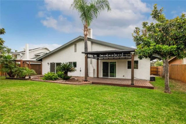 5925 Grinnell Drive, Jurupa Valley, CA 92509