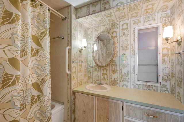 5339 JO STREET, Zephyrhills, FL 33542