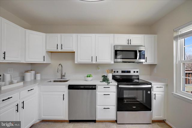 1042 CAPE SPLITT HARBOUR, Pasadena, MD 21122