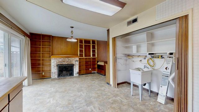 8904 Talisman Dr, Sacramento, CA 95826