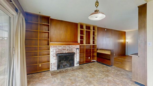 8904 Talisman Dr, Sacramento, CA 95826