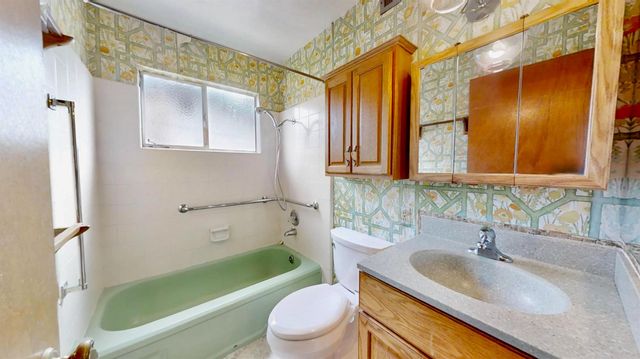 8904 Talisman Dr, Sacramento, CA 95826