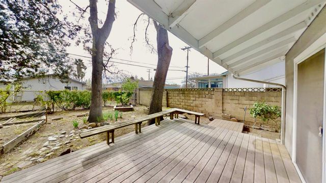 8904 Talisman Dr, Sacramento, CA 95826