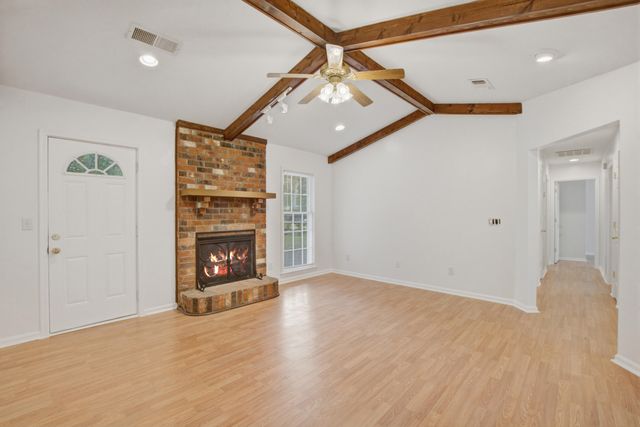 7754 Ginger Lane, North Charleston, SC 29420