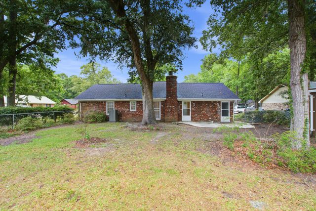 7754 Ginger Lane, North Charleston, SC 29420