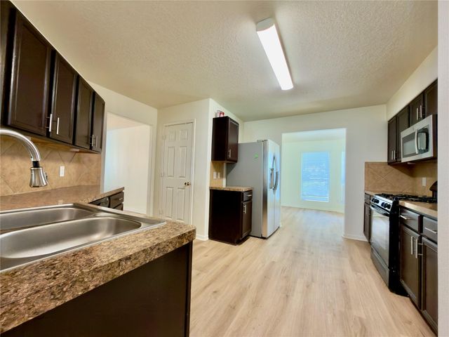 4935 Fair Oak Dale Lane, Humble, TX 77346