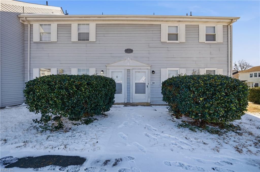 3608 Harbinger Rd Apt 103, Virginia Beach, VA 23453