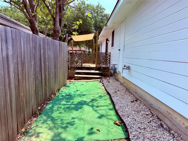 8112 Willet Trail TRL B, Austin, TX 78745