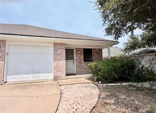 8112 Willet Trail TRL B, Austin, TX 78745
