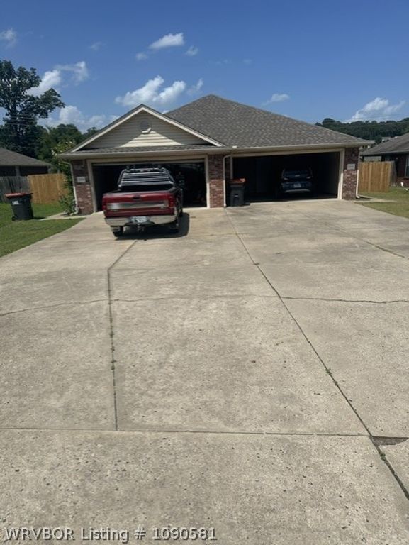 2520 Dora Road 2520 Dora Road