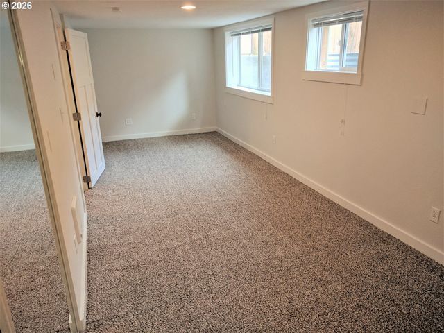 6313 Se 92ND Ave, Portland, OR 97266