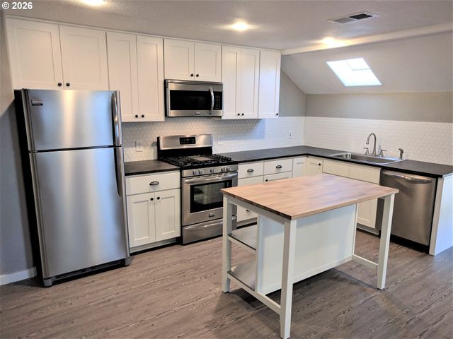 6313 Se 92ND Ave, Portland, OR 97266