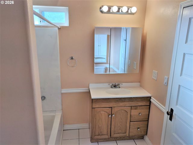 6313 Se 92ND Ave, Portland, OR 97266