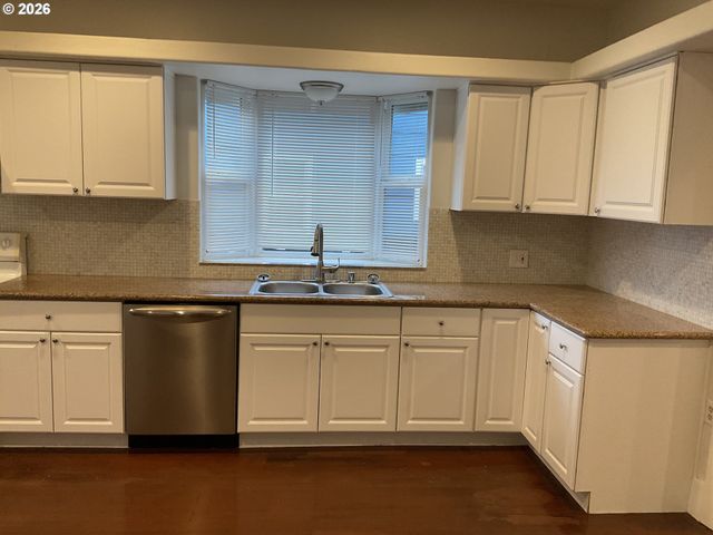 6313 Se 92ND Ave, Portland, OR 97266