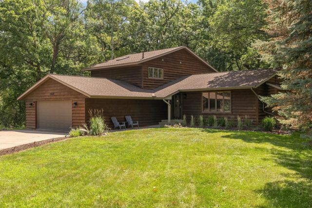 17870 Jaguar Circle, Lakeville, MN 55044