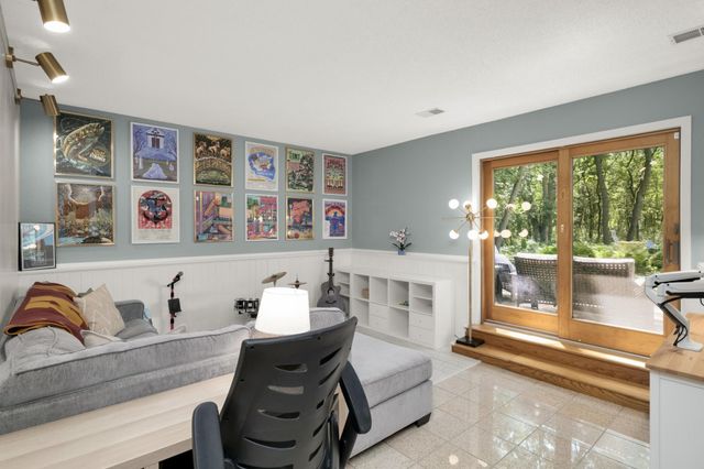 17870 Jaguar Circle, Lakeville, MN 55044