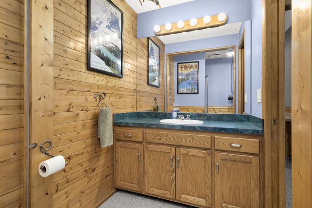 17870 Jaguar Circle, Lakeville, MN 55044