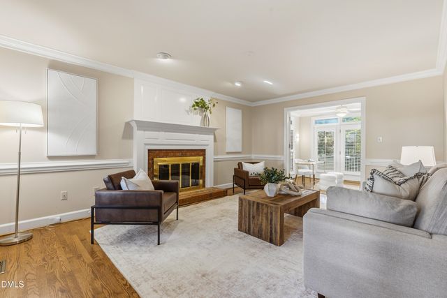 102 Medallion Circle, Cary, NC 27513