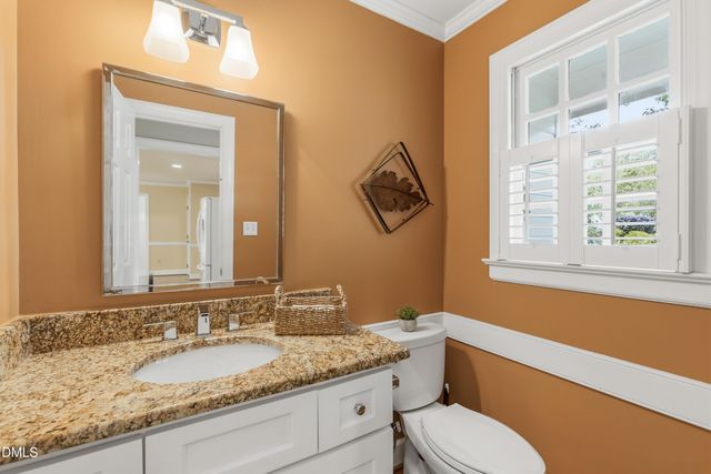 102 Medallion Circle, Cary, NC 27513