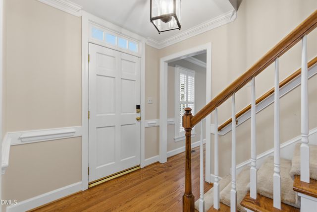 102 Medallion Circle, Cary, NC 27513