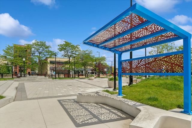4915 N Lincoln Avenue C, Chicago, IL 60625