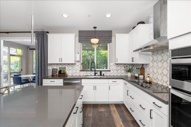 6179 Neff Ct, Citrus Heights, CA 95610