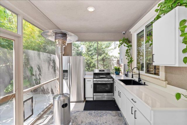 6179 Neff Ct, Citrus Heights, CA 95610