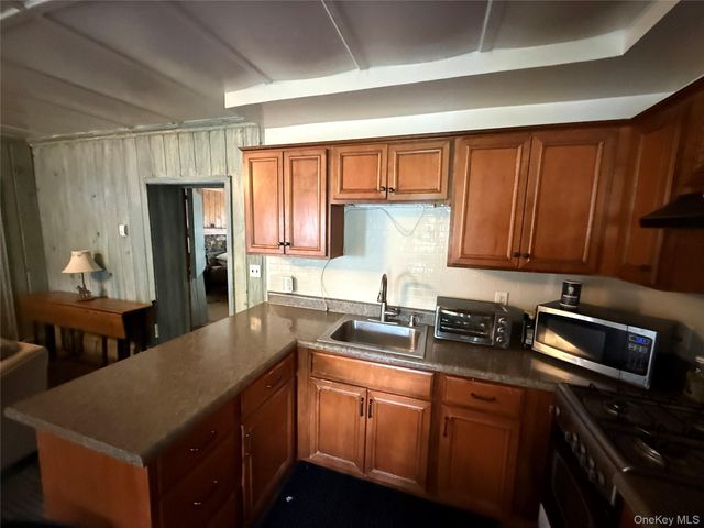 649 Lakes Road, Monroe, NY 10950