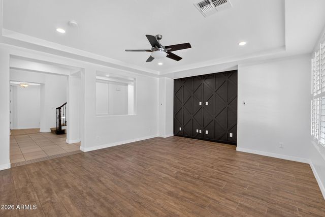 1872 W SWAN Drive, Chandler, AZ 85286