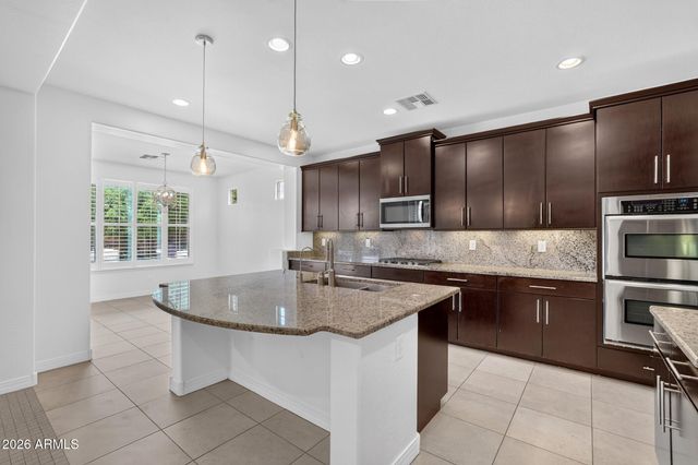 1872 W SWAN Drive, Chandler, AZ 85286