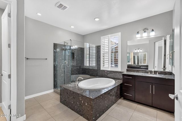 1872 W SWAN Drive, Chandler, AZ 85286