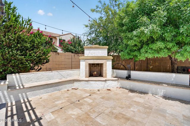 1872 W SWAN Drive, Chandler, AZ 85286