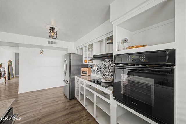 1420 E CAMPUS Drive, Tempe, AZ 85282